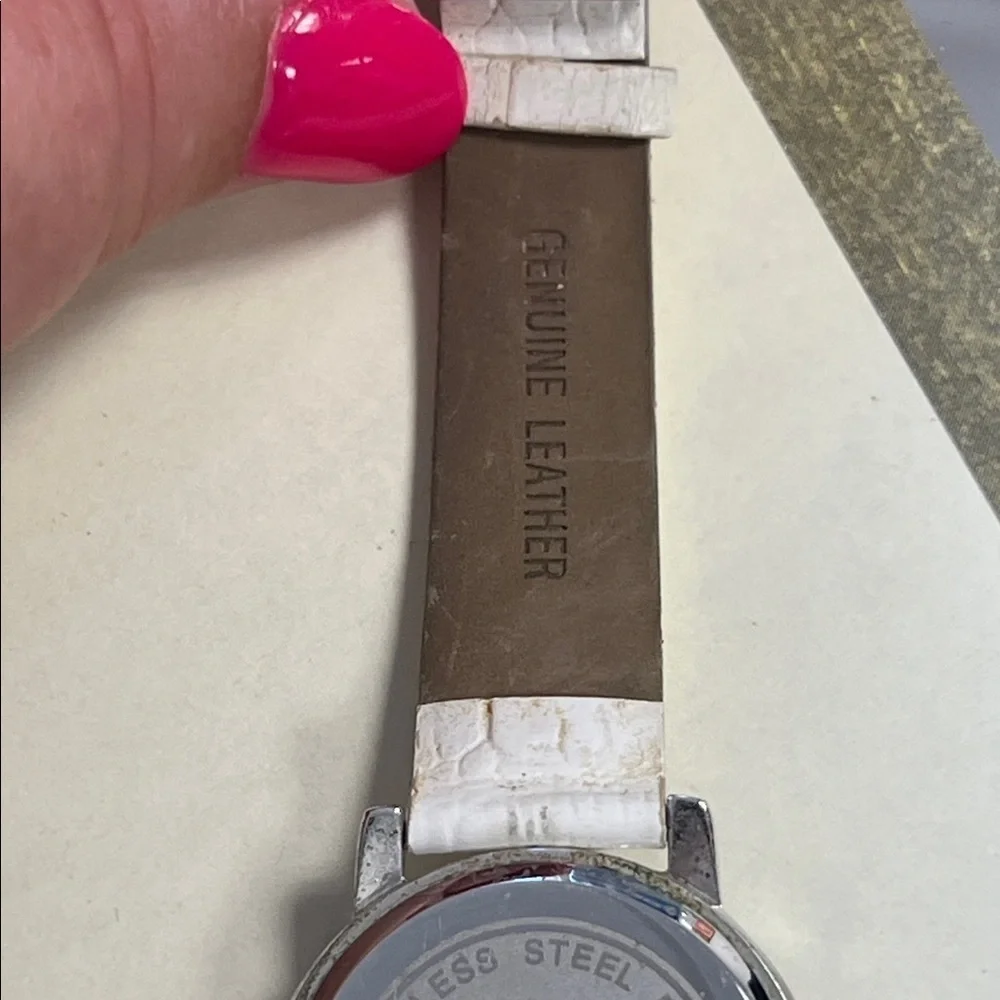 Vintage Marcel DruckerChic White and Silver Women's Watch